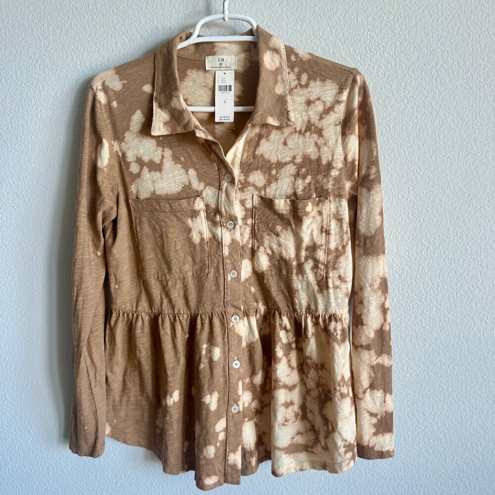 Anthropologie t.la Tan Tie Dye Long Sleeve Button Front Peplum Blouse Top